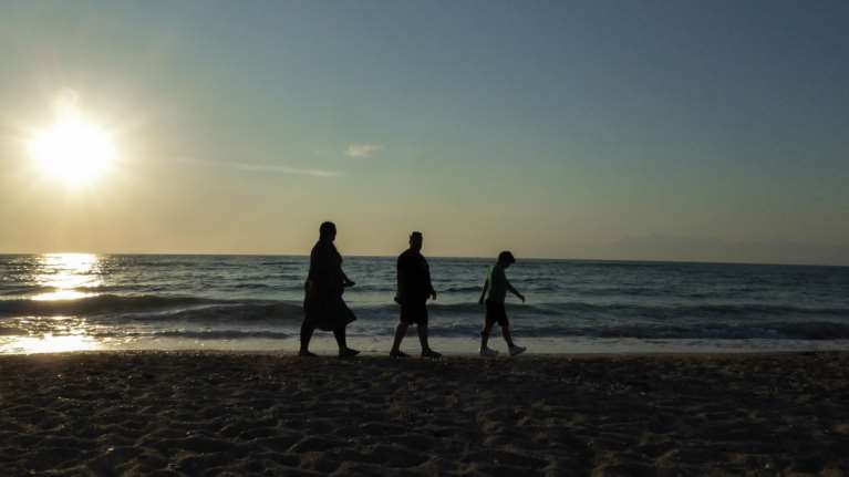 Σκηνικό καλοκαιριού μέχρι την Κυριακή με θερμοκρασίες έως 32 βαθμούς Κελσίου - Χαλάει ο καιρός τη Δευτέρα