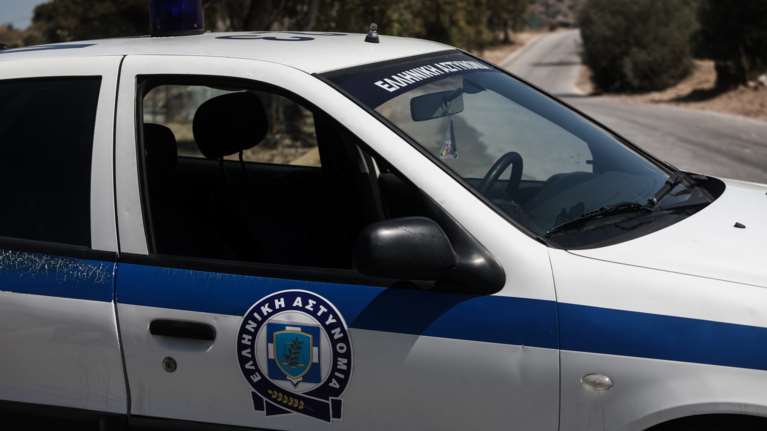 Θύμα κλοπής ειδικός σύμβουλος του Μητσοτάκη- Πώς του άρπαξαν την τσάντα του