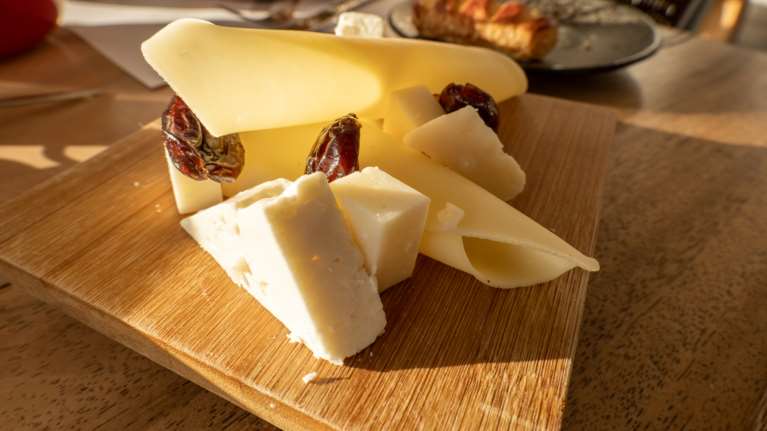 Taste Atlas: Το ελληνικό τυρί που βρίσκεται στην κορυφή του κόσμου