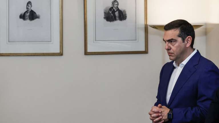 ΣΥΡΙΖΑ: Με ομάδα κρούσης και στοχευμένες "εξορμήσεις" θα προσπαθήσει να σταματήσει τον κατήφορο στις νέες κάλπες