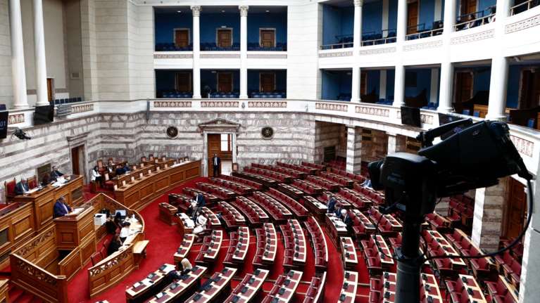 Εκλογές 2023: Ορκίζεται σήμερα η Βουλή των δύο ημερών – Ολες οι διαδικασίες μέχρι τη διάλυσή της