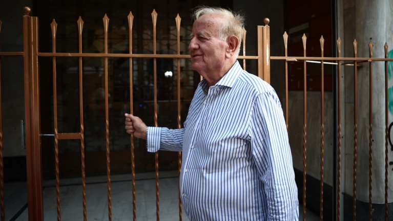 &quot;Το πρώτο πράγμα που μου είπε είναι ότι θα κερδίσει τον Μητσοτάκη&quot;: Νίκη Κασσελάκη στις εσωκομματικές βλέπει ο πατέρας του