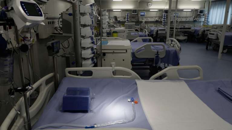 Κορονοϊός: Απίστευτες δηλώσεις του πατέρα της 51χρονης που πέθανε - "Δικαίωμά της να μην κάνει εμβόλιο και καλά έκανε" [Βίντεο]