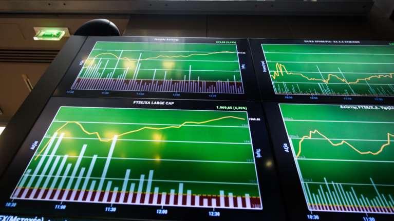 Ράλι στην αγορά των ομολόγων μετά τις εκλογές - Νέα υποχώρηση σε αποδόσεις