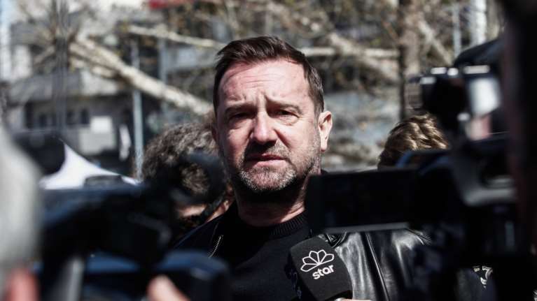 &quot;Μαζέψτε τον Σπίρτζη, από τους υπεύθυνους για τη σύμβαση 717&quot; - Οργισμένη ανάρτηση Πλακιά για ΣΥΡΙΖΑ