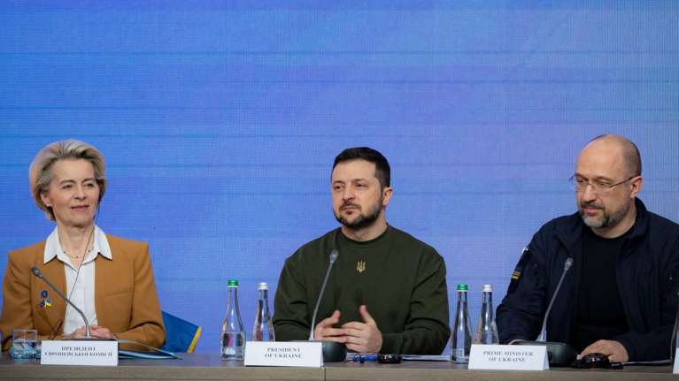 Reuters: H Ευρωπαϊκή Ένωση αναμένεται να υποσχεθεί στην Ουκρανία υποστήριξη και όχι ταχεία ένταξη