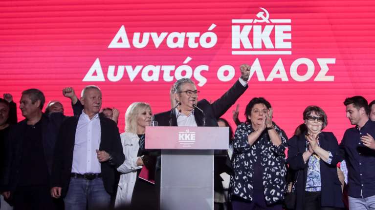 Κουτσούμπας: Όσοι σκέφτονται να ψηφίσουν, να πάνε και να το ρίξουν &#39;δαγκωτό&#39; στο ΚΚΕ