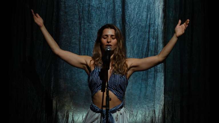 Η Ιόλη Ανδρεάδη επιστρέφει στο The Tank της Νέας Υόρκης με την &quot;Ελένη&quot; και τη μοναδική Βασιλική Τρουφάκου