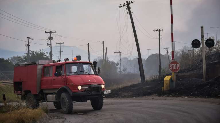 Φωτιά στη Μαγνησία: Xωρίς ρεύμα οι πυρόπληκτες περιοχές - Σε έλλειψη το νερό στον Βόλο