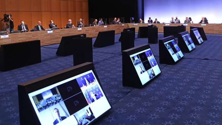 Η δήλωση του Eurogroup για την Ελλάδα: &quot;Πράσινο φως&quot; για την αποδέσμευση 748 εκατ. ευρώ