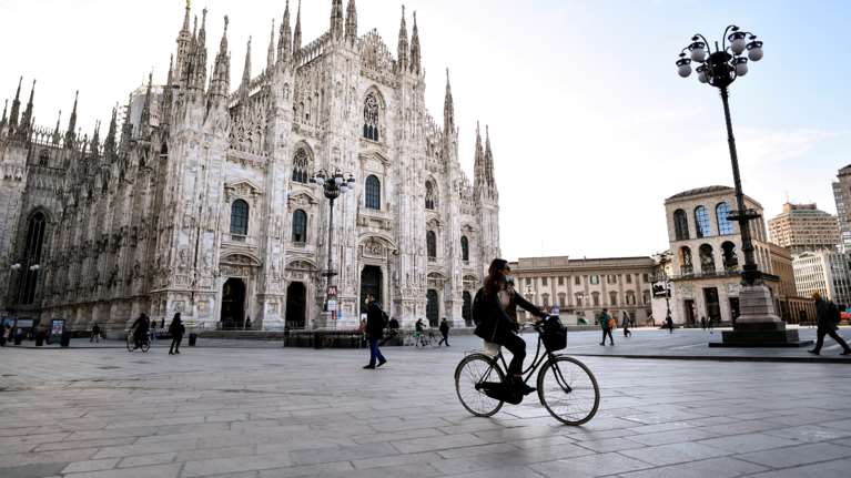 Μίνι lockdown σε 20 δήμους της Ιταλίας: Μάσκα παντού και απαγόρευση κυκλοφορίας