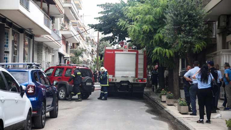Τραγωδία στο Χαλάνδρι: Νεκρός άνδρας μετά από φωτιά σε μονοκατοικία
