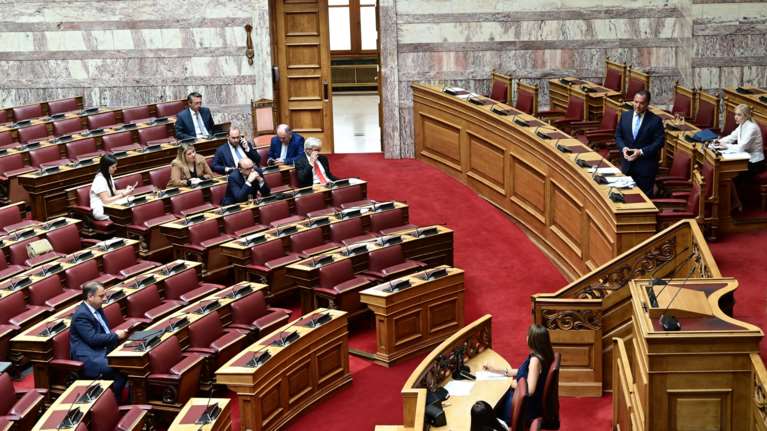 Βουλή - Νομοσχέδιο για την Ψυχική Υγεία: Απορρίφθηκε η ένσταση αντισυνταγματικότητας που κατέθεσαν ΣΥΡΙΖΑ και ΠΑΣΟΚ