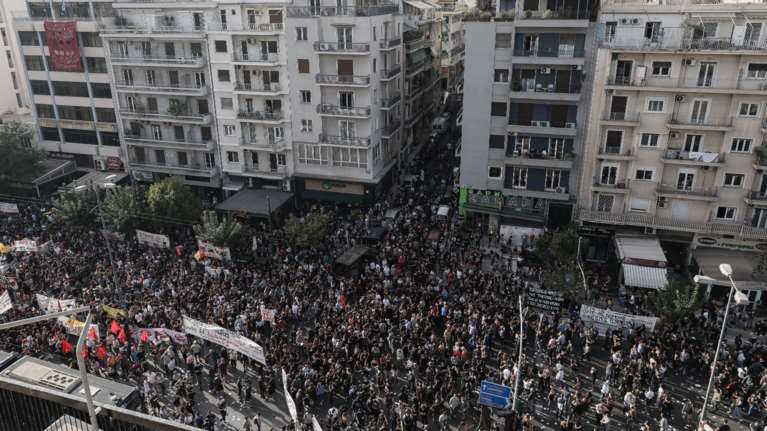 Κορονοϊός: &quot;Ανησυχία για υπερμετάδοση από τη μεγάλη συγκέντρωση στο Εφετείο&quot; - Τι είπαν Χαρδαλιάς, Μαγιορκίνης