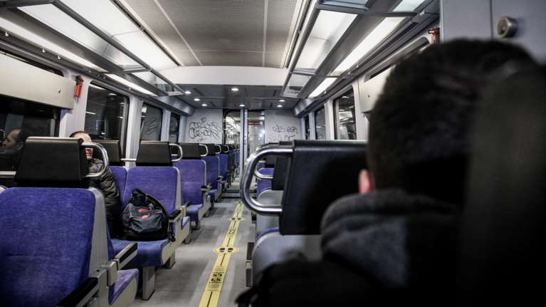 Τρένα: Ξεκίνησαν τα πρώτα δρομολόγια 21 ημέρες μετά την τραγωδία στα Τέμπη – Τα αυξημένα μέτρα ασφαλείας [εικόνες - βίντεο]