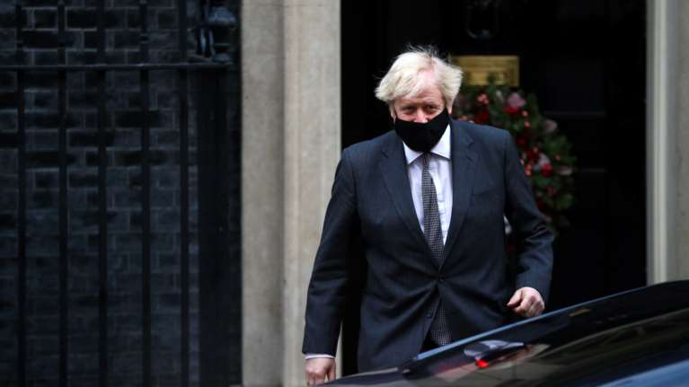 Και επίσημα Brexit: Οι Βρετανοί βουλευτές σφράγισαν το ιστορικό διαζύγιο με την ΕΕ - Υπογράφει το βράδυ η Ελισάβετ