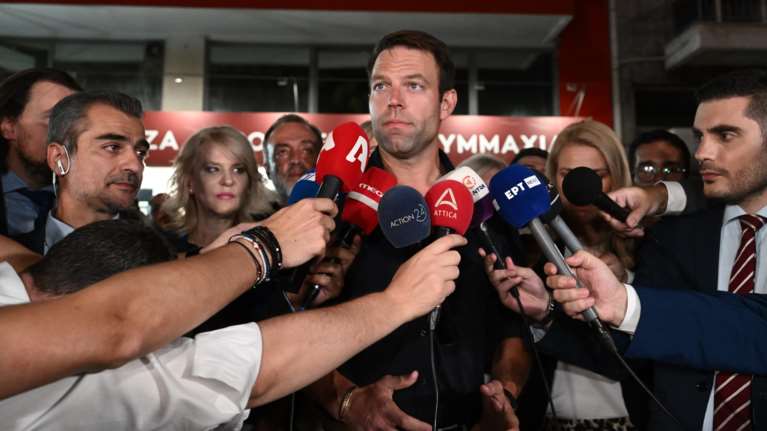 Πρώτη δήλωση Κασσελάκη μετά τη νίκη στον α&#39; γύρο: Έγινε το πρώτο βήμα για να αποκτήσει η χώρα προοδευτική κυβέρνηση