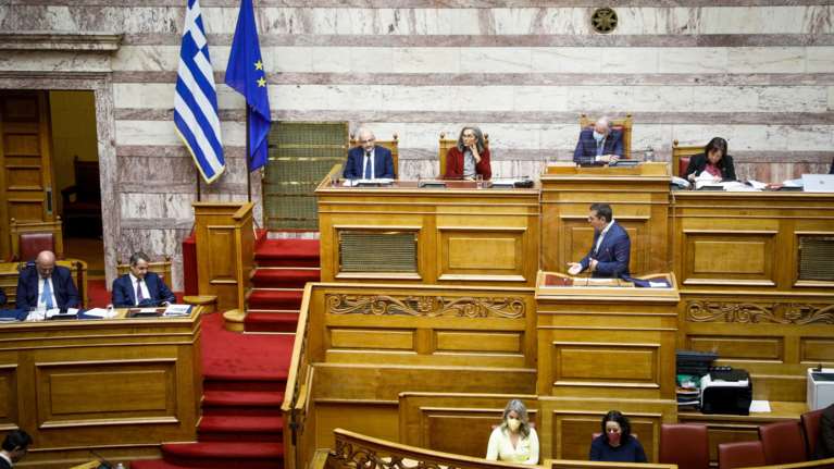 Ερώτηση Τσίπρα σε Μητσοτάκη για τις ελλείψεις φαρμάκων: Θα αναλάβεις την πολιτική ευθύνη ή θα ευνοείς την αισχροκέρδεια;