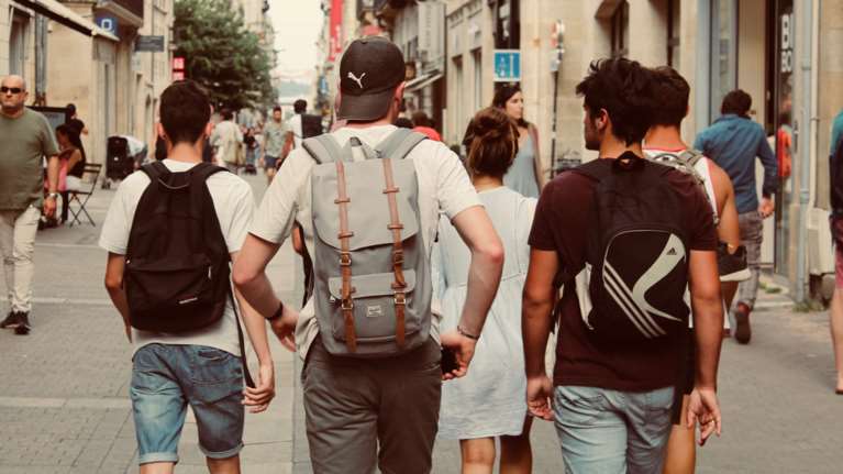 Αυτομάτως ΑΦΜ σε ανηλίκους άνω των 12 ετών - Δεν θα χρειάζεται να κάνουν τίποτα οι γονείς