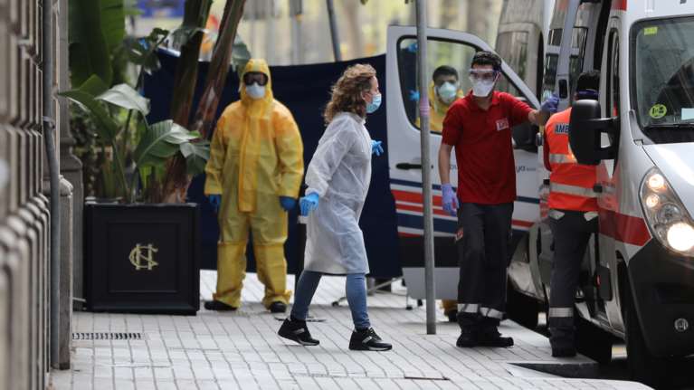 Καμπανάκι αμερικανού ειδικού: Πιθανόν να έχουμε και δεύτερο γύρο με τον κορονοϊό