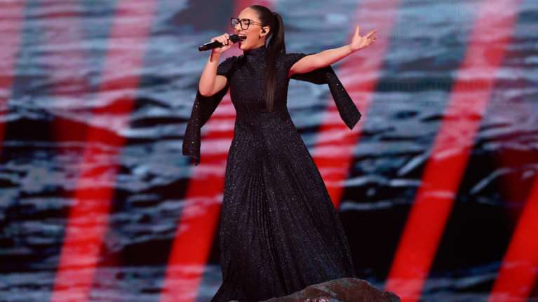Τελικός Eurovision 2025: Αυτή τη θέση δίνουν στην Klavdia οι bookers, μετά την εμφάνιση με την &quot;Αστερομάτα&quot; στον Β&#39; ημιτελικό