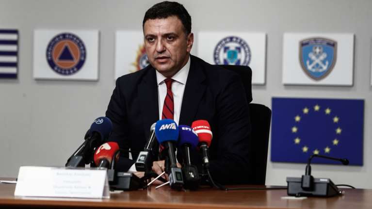 Κικίλιας για τις φωτιές σε Αττική, Λουτράκι και Βοιωτία: Δύσκολη μέρα και η Τρίτη - Δύο συλλήψεις για την πυρκαγιά στο Καπαρέλλι