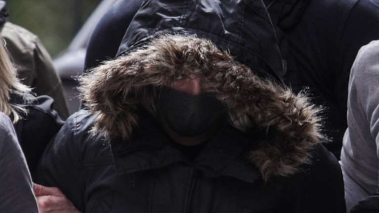 "Ψόφα πο@@@" φώναξαν στη Ρούλα Πισπιρίγκου μόλις την είδαν στην Ευελπίδων- Απολογήθηκε στον ανακριτή [εικόνες - βίντεο]