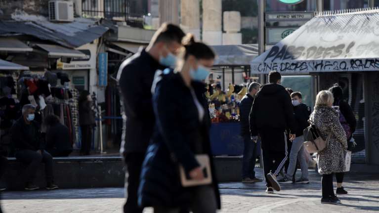 Τα νέα μέτρα στήριξης εργαζομένων και επιχειρήσεων: Αναστολές εργασίας και πληρωμών φόρων- Ποιους αφορούν