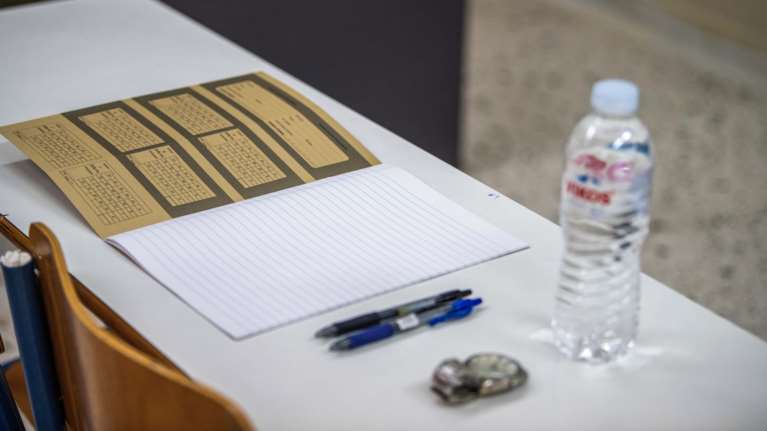 Πανελλήνιες 2025: Αναμενόμενης δυσκολίας τα θέματα στην Εκθεση - Ελαφρώς πιο απαιτητικά από τα περσινά