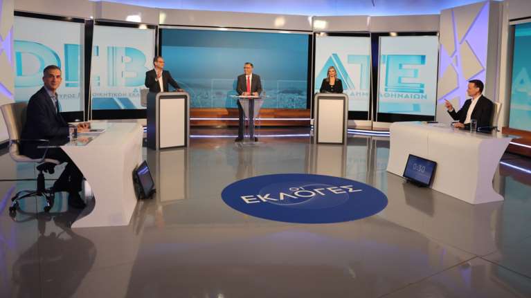 Η γλώσσα του σώματος στο debate για τον Δήμο Αθηναίων: Το eye contact του Μπακογιάννη και η αυτοπεποίθηση του Δούκα