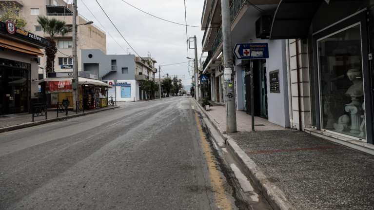 Lockdown στη Δυτική Αττική: Παράταση μιας εβδομάδας εισηγούνται οι λοιμωξιολόγοι