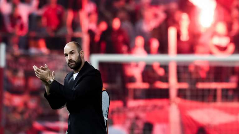 Σπανούλης: &quot;Ζήτω ο Ολυμπιακός&quot; – Αποθέωση στην βράβευση από τον Μαρινάκη [βίντεο]