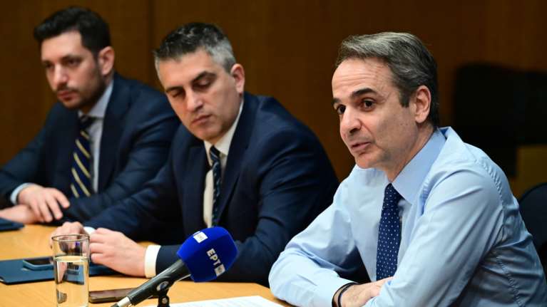 Ο Μητσοτάκης στο υπουργείο Μεταφορών: Έως το 2027 η εικόνα των Μέσων Μαζικής Μεταφοράς θα είναι τελείως διαφορετική