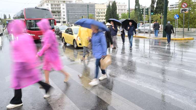 Κολυδάς για την κακοκαιρία: Τι είναι οι &quot;μετεωρολογικές βόμβες&quot; που η Ελλάδα ζει ολοένα και συχνότερα