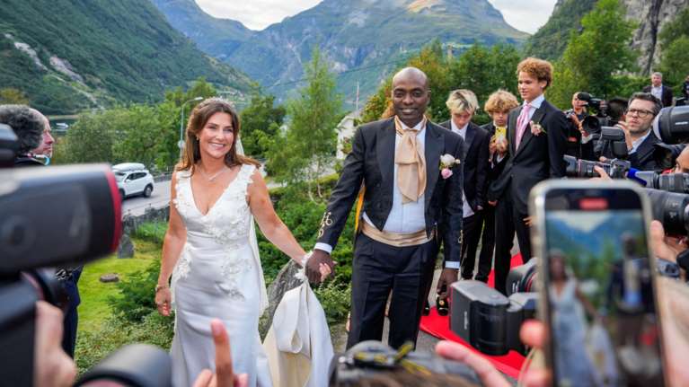 Πριγκίπισσα Μάρθα Λουίζα: Σάλος για τον παραμυθένιο γάμο με τον σαμάνο αγαπημένο της - Δεν τον χωνεύουν οι Νορβηγοί