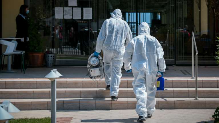 Χαρδαλιάς: Σαρωτικοί έλεγχοι στα γηροκομεία - Στόχος να ελεγχθούν όλα σε 10 μέρες