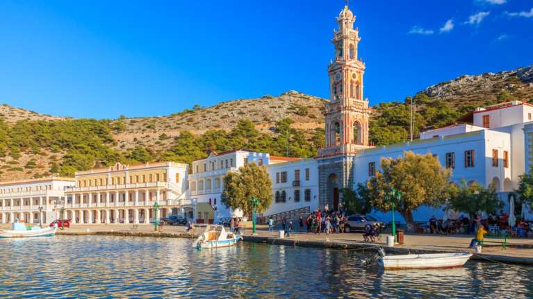 Σύμη: Πώς η μητέρα κατάλαβε ότι η κόρη της με τον 15χρονο φίλο της θέλουν να τη δολοφονήσουν με ποντικοφάρμακο