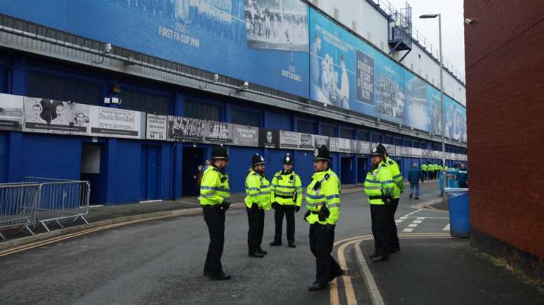 Λήξη συναγερμού στο Λονδίνο: Εκκενώθηκε η πρεσβεία των ΗΠΑ λόγω ύποπτου πακέτου