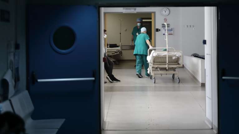 Κορονοϊός: Παραμένει στο νοσοκομείο ο Σουηδός στα Χανιά – Αρνητικό το τελευταίο τεστ