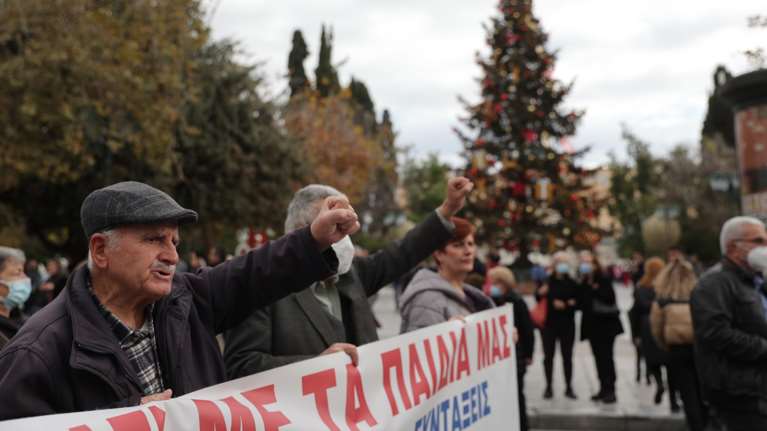Αυξήσεις 7,75% στις συντάξεις: Οι 10 κατηγορίες συνταξιούχων και τα ποσά που θα λάβουν- Ποιοι δεν θα πάρουν καθόλου