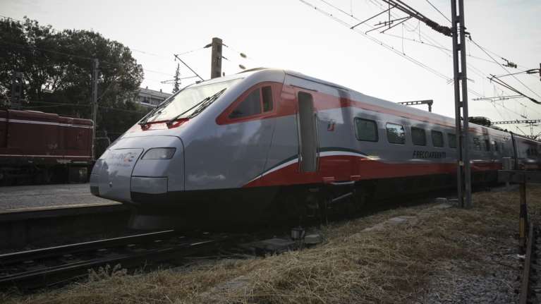 Αποκαλυπτικοί διάλογοι από τα παραλίγο &quot;νέα Τέμπη&quot; στις Αχαρνές: &quot;Στα @@@@ μου - Ξέρω γω τι έρχεται τώρα από εκεί;&quot;