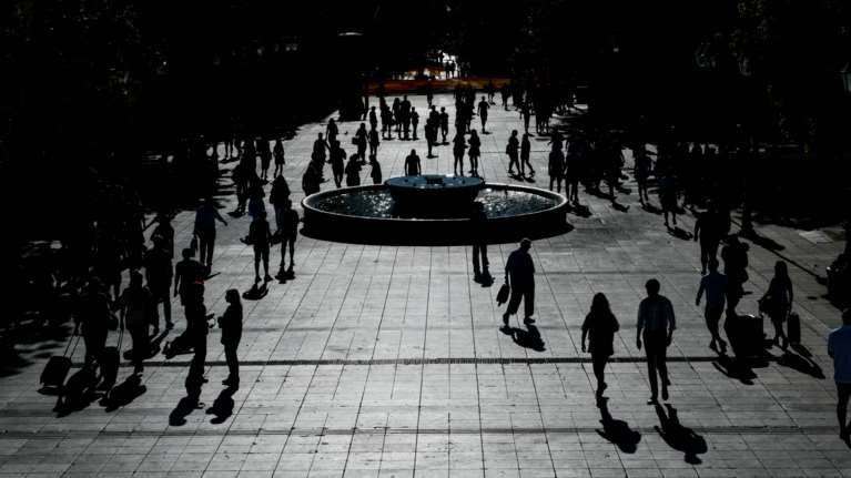 Απογραφή 2021: 10.432.481 ο πληθυσμός της Ελλάδας - Μειώθηκε κατά 400.000 σε μια δεκαετία