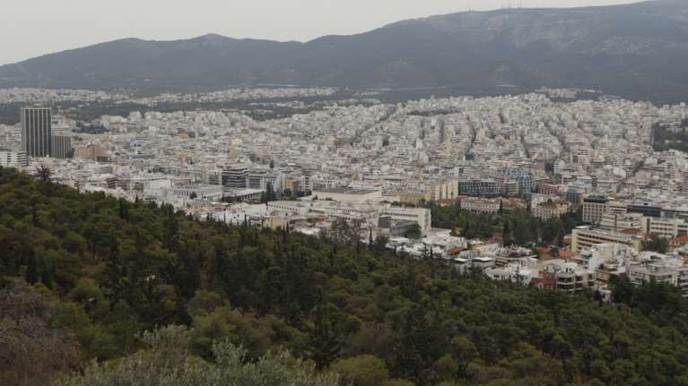 Έρχεται μεγάλο κύμα αφρικανικής σκόνης: Ποιες περιοχές θα &quot;σκεπάσει&quot; τη Μεγάλη Πέμπτη - Ο καιρός έως το Πάσχα
