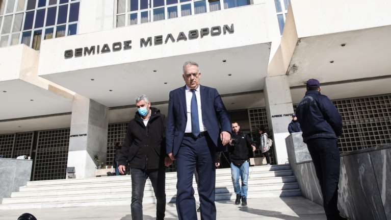 Ο Θεοδωρικάκος έκανε μήνυση και αγωγή 500.000€ κατά του αστυνομικού για την υπόθεση του γιου του: Θα τους πάω μέχρι τέλους