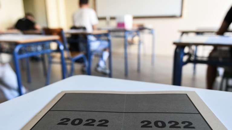 Πανελλήνιες 2022: Συνέχεια με Αρχαία, Μαθηματικά και Βιολογία για τα Γενικά Λύκεια