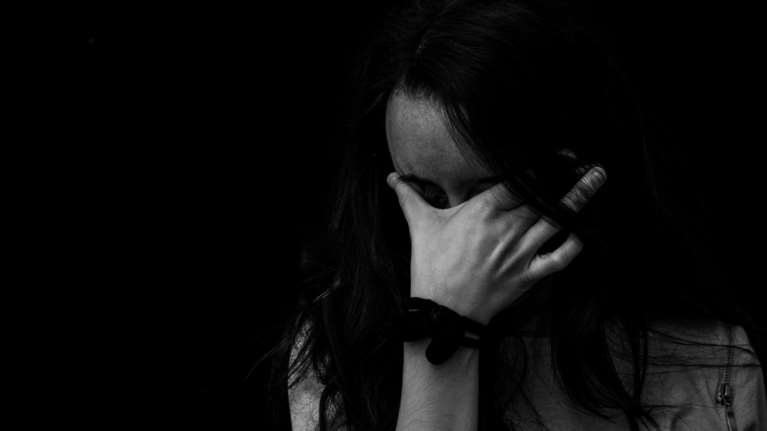 Στοιχεία-σοκ από τον ΠΟΥ: Μία στις τρεις γυναίκες στον κόσμο έχει βιώσει στη ζωή της ενδοοικογενειακή ή σεξουαλική βία