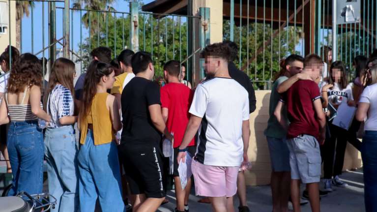 Πανελλαδικές 2020: Στο τέλος της εβδομάδας οι βάσεις - 8 στους 10 περνάνε σε κάποια σχολή