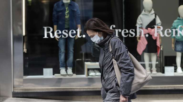 Επίδομα 800€ σε πάνω από ένα εκατ. εργαζόμενους - Τι θα γίνει με το δώρο Πάσχα - Σήμερα οι ανακοινώσεις