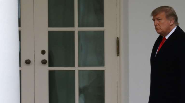 Ηχογράφηση εκθέτει τον Τραμπ - Πιέζει εκλογικό αξιωματούχο της Τζόρτζια να αλλάξει τα αποτελέσματα [Ηχητικό]