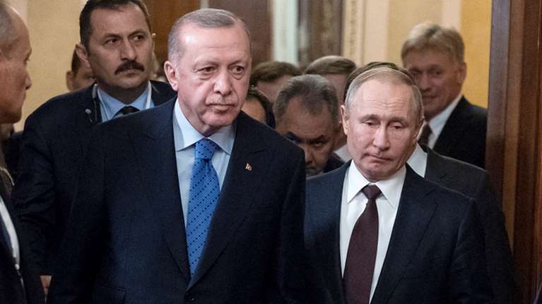 Τηλεφώνημα Πούτιν σε Ερντογάν: Δημόσια κατακραυγή στη Ρωσία για την Αγία Σοφία